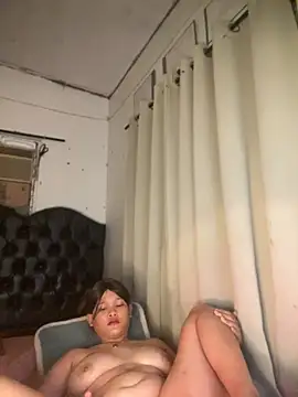 chennybbgirl XXX чат на живо