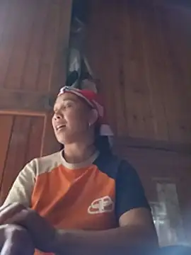 ห้องแชทสดของ vtmbae