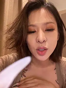 Sunflower-77 Show in webcam