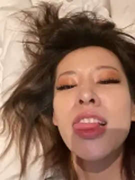 Sunflower-77 Show in webcam