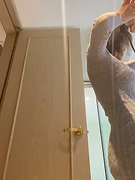 Sunflower-77's Webcam Show