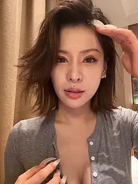 Sunflower-77's Webcam Show