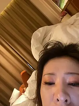 הופעת וובקאם של Sunflower-77