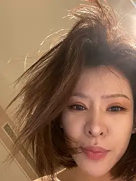 Sunflower-77 Show Webcam