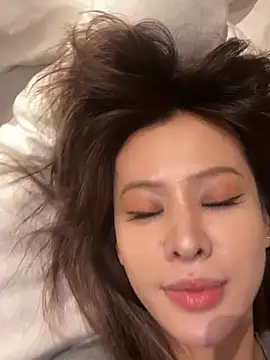Sunflower-77's Webcam Show