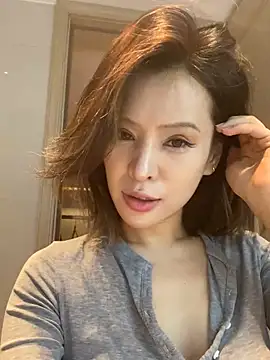 Sunflower-77 Webcam Show