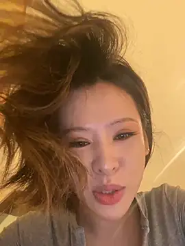 Sunflower-77 Show in webcam