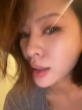 Sunflower-77's Webcam Show