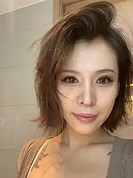 Sunflower-77 Show in webcam