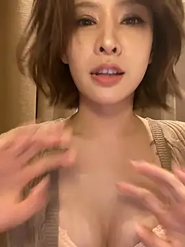 Sunflower-77 Show Webcam