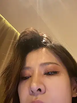 Sunflower-77 Show Webcam