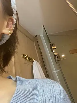 Sunflower-77 ওয়েবক্যাম শো