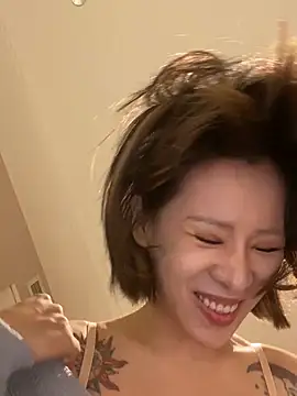 Sunflower-77's Webcam Show