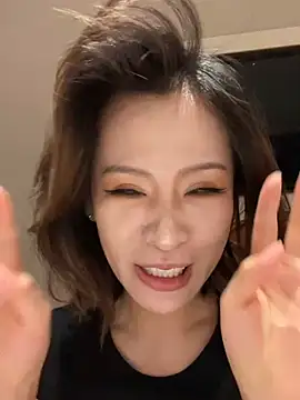 Sunflower-77's Webcam Show