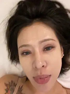 Sunflower-77 网络视讯表演