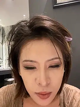 Sunflower-77's Webcam Show