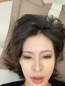 Sunflower-77 Webcam-Show