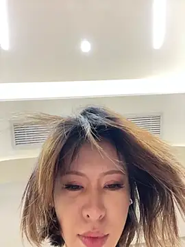 Sunflower-77 Show Webcam