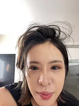 Jennyyn Webcam Show