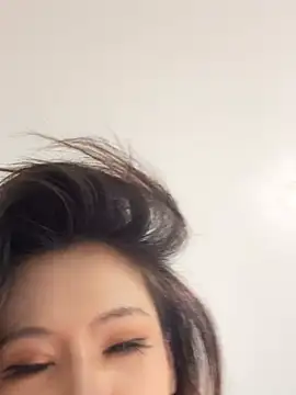 Jennyyn Show Webcam