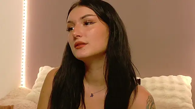 Anaayss_ Chat XXX live