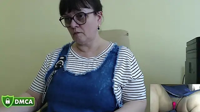 BrandiOhNight Show in webcam
