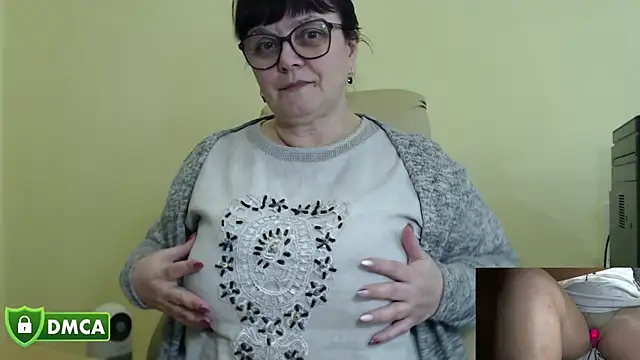 BrandiOhNight's Webcam Show