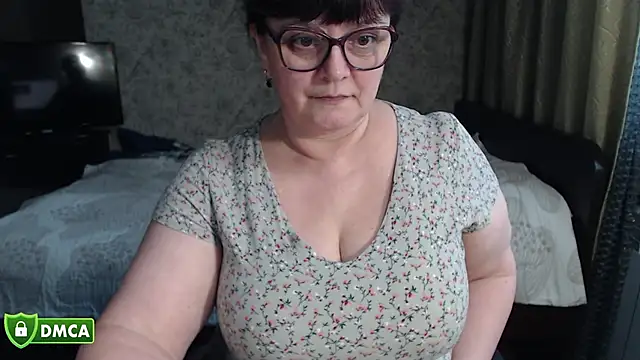 BrandiOhNight's Live XXX Chat