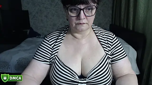 BrandiOhNight's Live XXX Chat