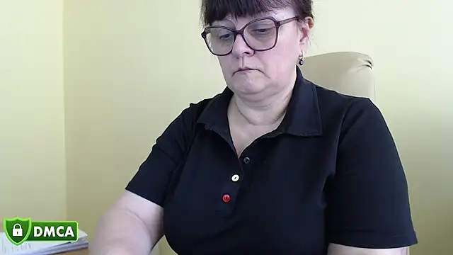 Chatroom XXX en direct de BrandiOhNight