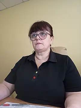 BrandiOhNight's Live XXX Chat