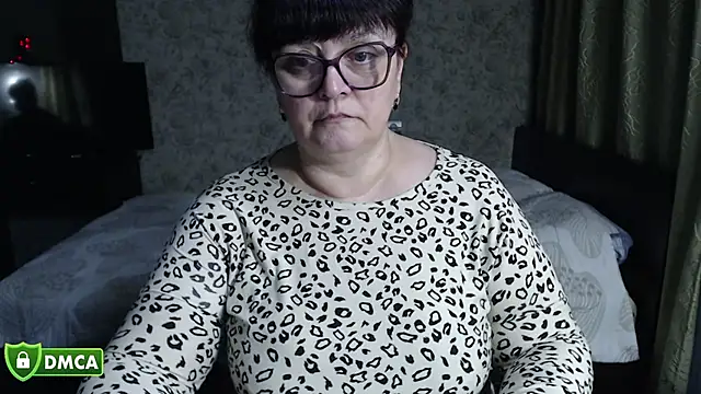 XXX chat uživo modela BrandiOhNight