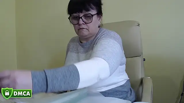 BrandiOhNight's Webcam Show