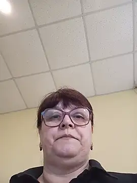 Živý XXX chat BrandiOhNight