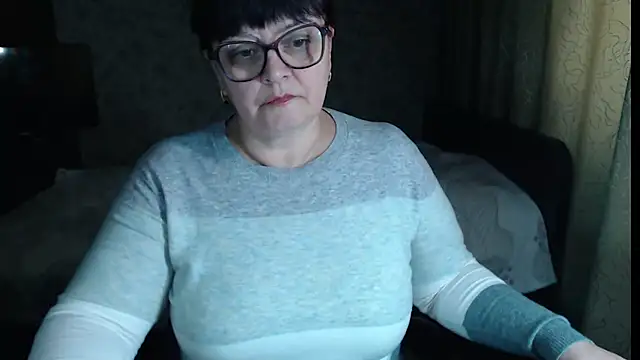 Živý XXX chat BrandiOhNight