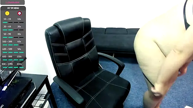 צ'אט XXX בשידור חי של Lust69Duo