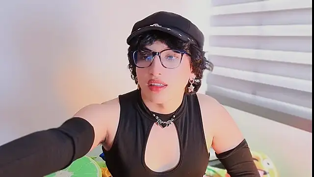 -BlueOpal-'s Webcam Show