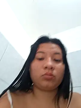 hot-mom22 Webcam Show
