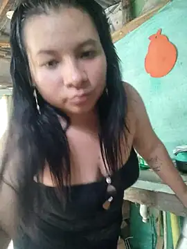 hot-mom22's Live XXX Chat