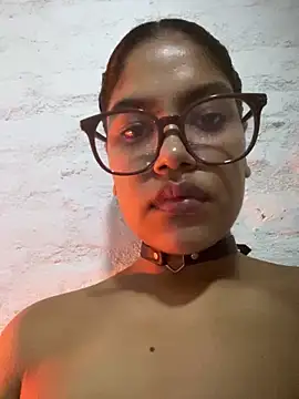 Kittybrown18's Live XXX Chat