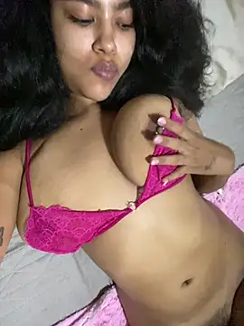 Kittybrown18's Live XXX Chat