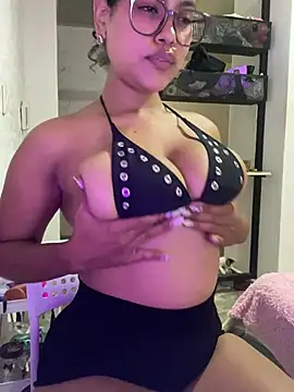 Kittybrown18 – Live XXX-chat