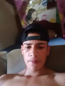 Show de EZEQUIEL__OLM na webcam