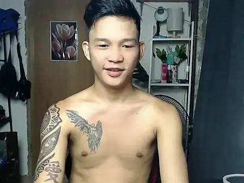 asianmonstercock05 网络视讯表演