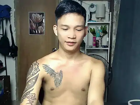 asianmonstercock05 Pertunjukan Webcam