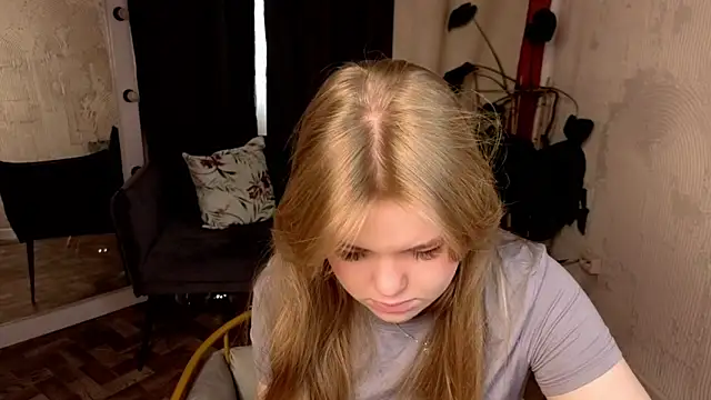 Melissa_199 现场XXX聊天