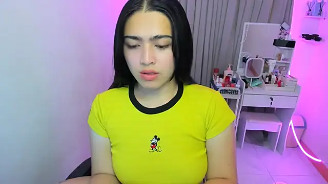 BubbbleButtDemi Adlı Modelin Web Kamerası Şovu