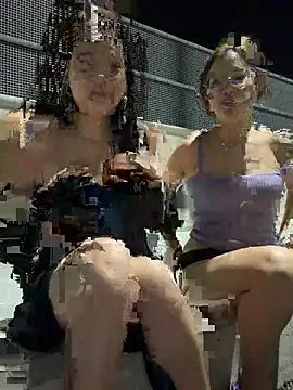 redrose520 Show in webcam