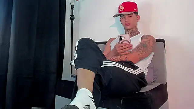 عرض كام damian_xxxl