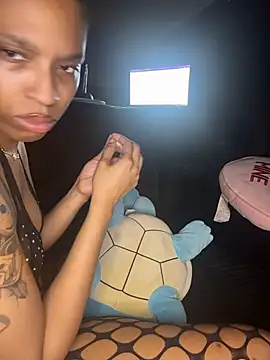 YeahhhitsBreezy Show in webcam